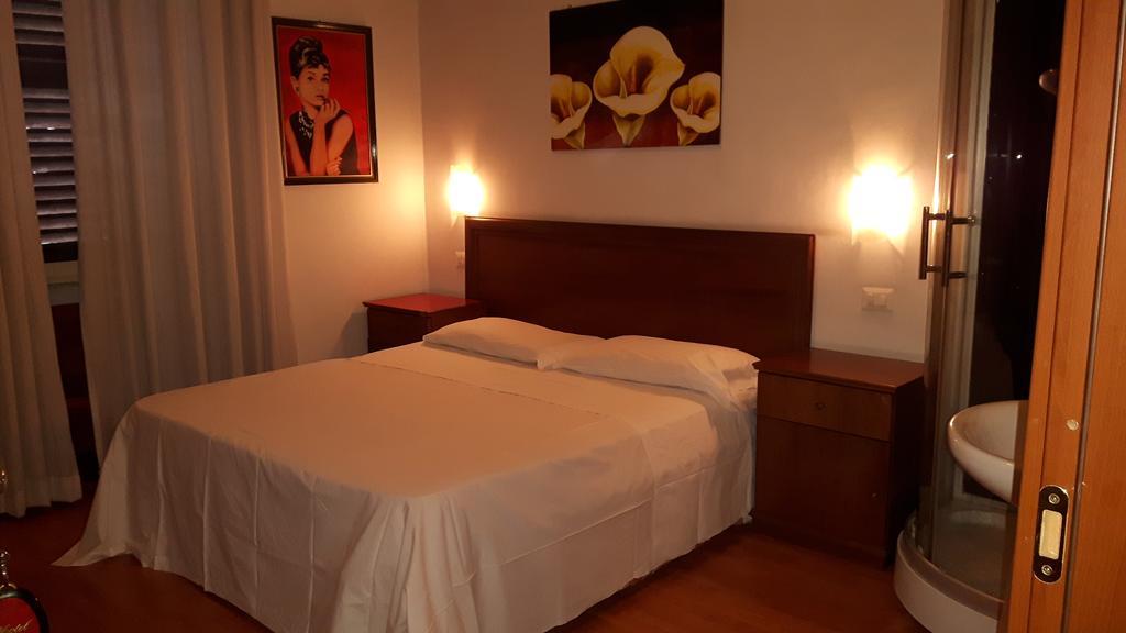Hotel Gloria Rome Buitenkant foto