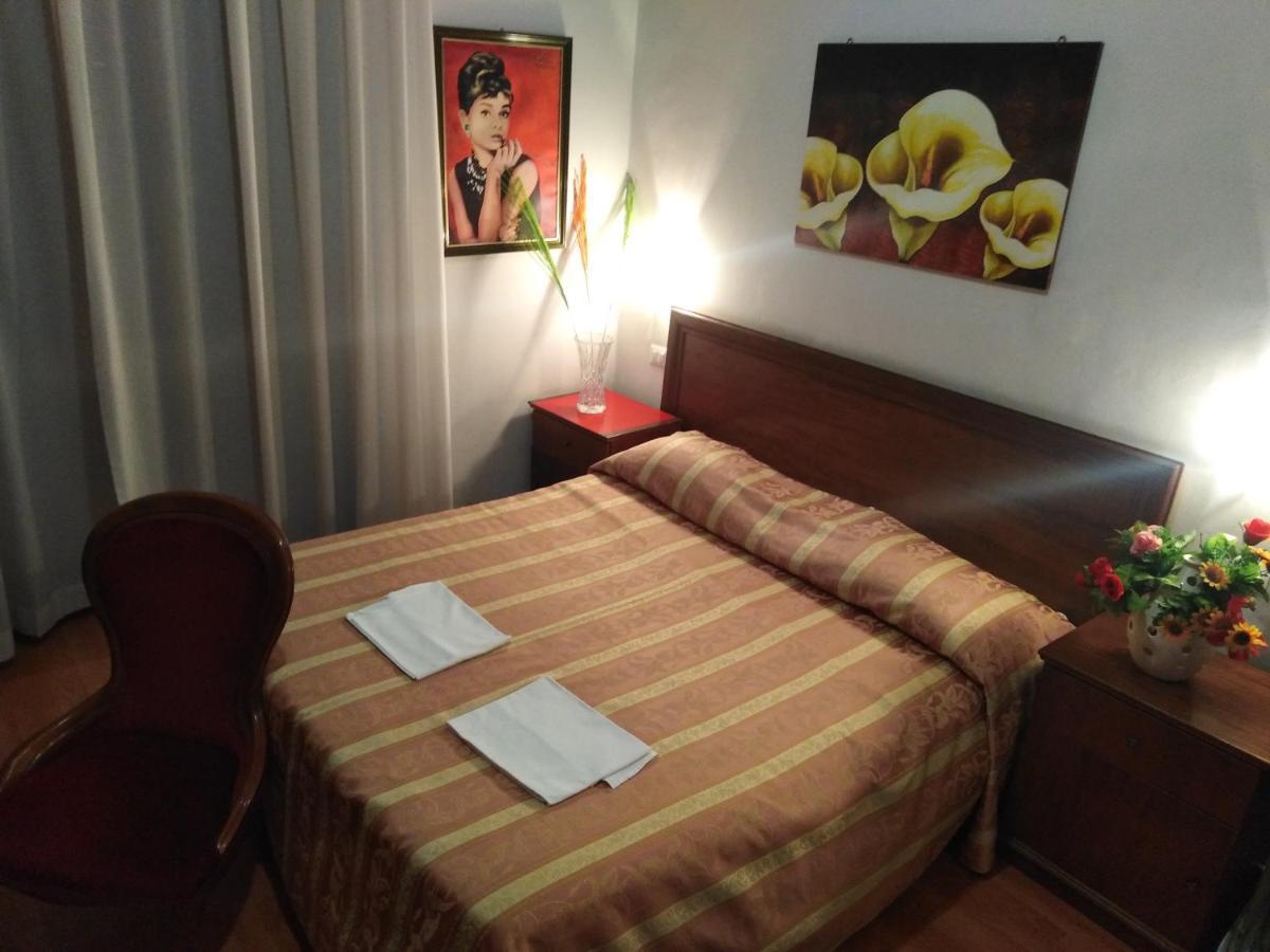 Hotel Gloria Rome Buitenkant foto